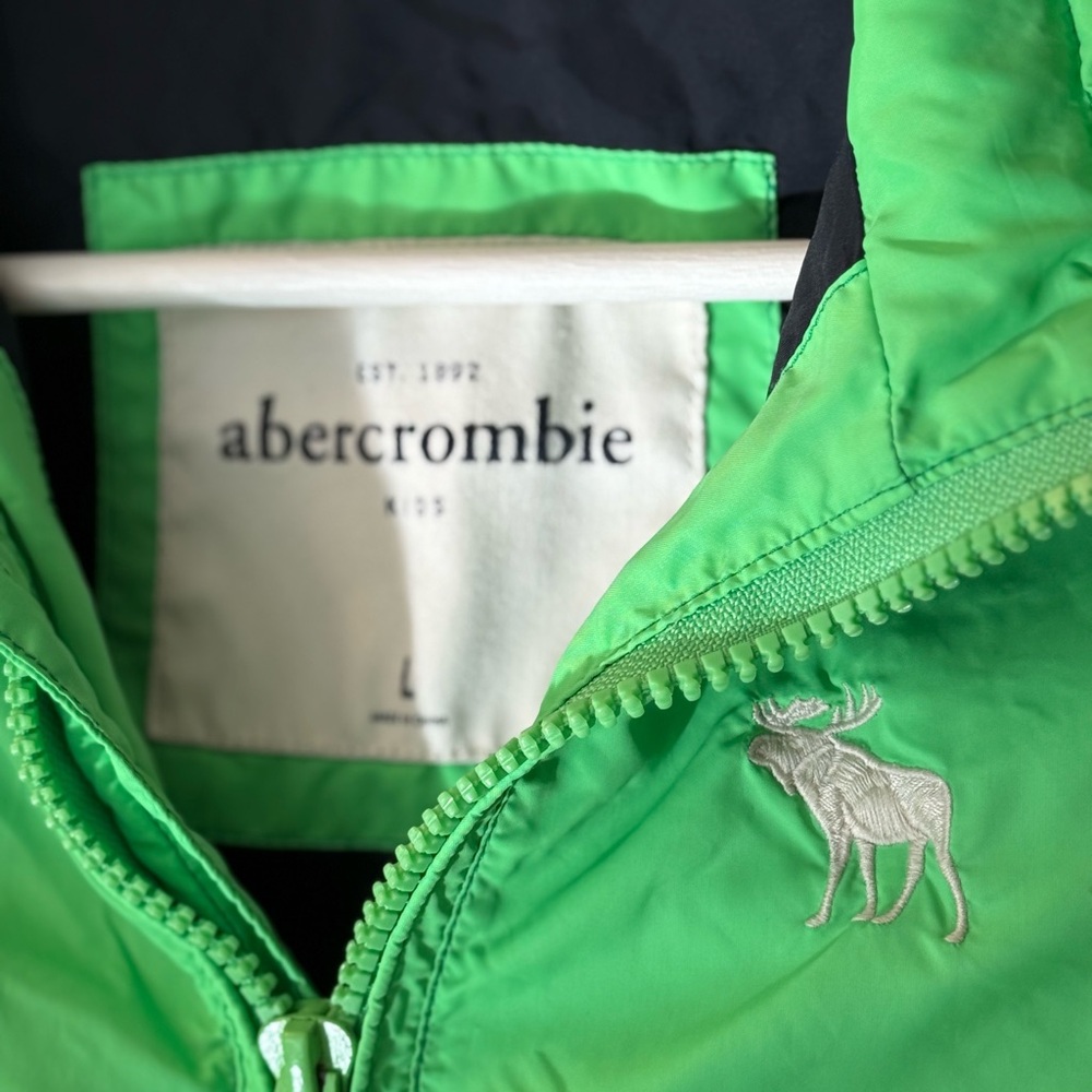 Abercrombie kids lined windbreaker jacket green
